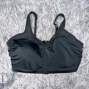 Athleta Swim Top Size 34 D/DD
